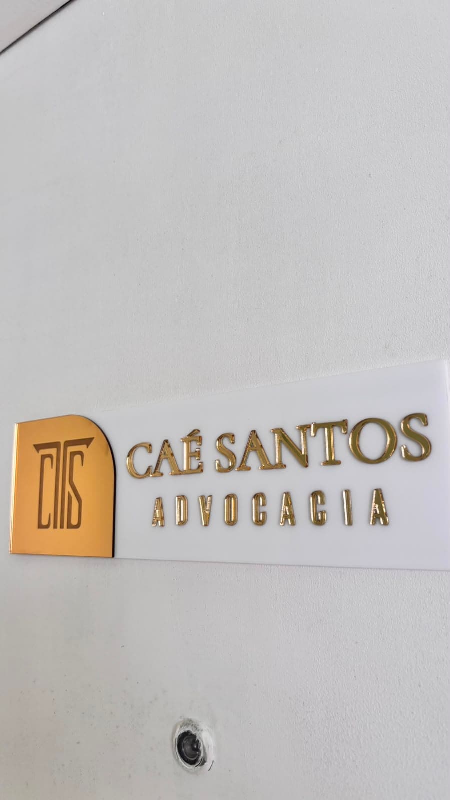 Fachada da CAÉ Santos Advocacia